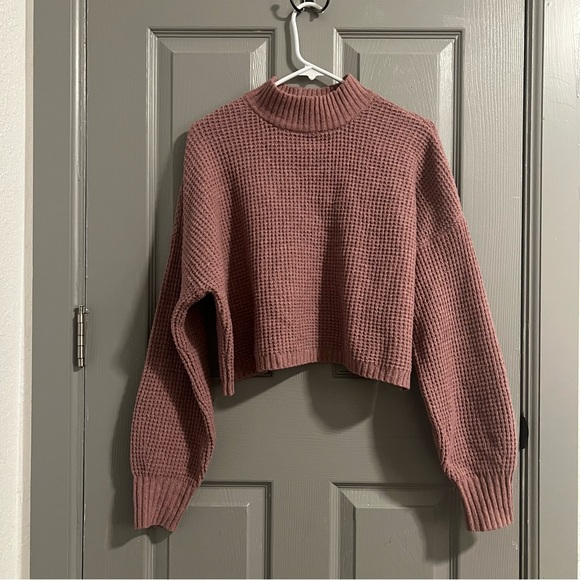 Hollister Sweaters - Hollister Mauve Cropped Turtleneck Sweater